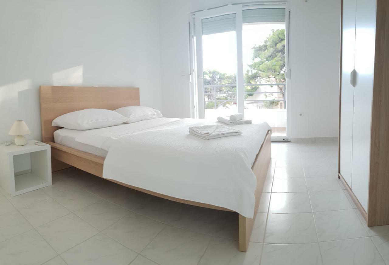 Apartments Toro Sveta Nedelja (Hvar) Exterior foto